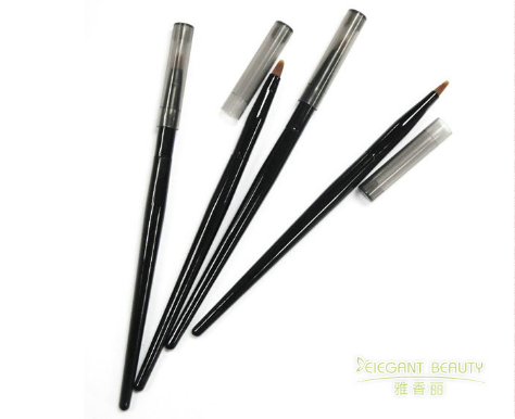 唇刷的正確使用方法及如何進行日常保養(yǎng)你知道嘛？