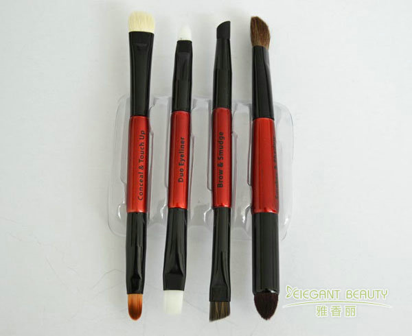 化妝刷套裝中包含哪些關鍵刷具，每個的作用是什么？